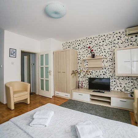 בלגרד Apartment Stela מראה חיצוני תמונה