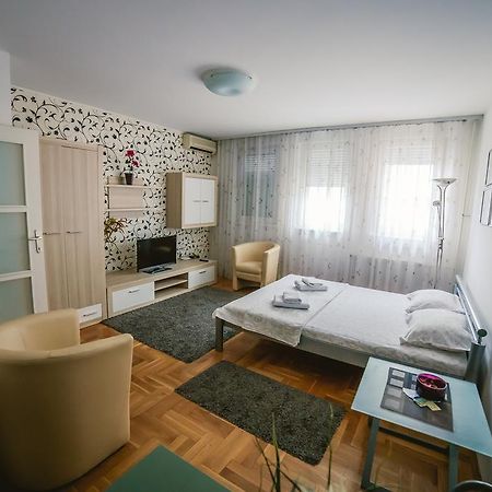 בלגרד Apartment Stela מראה חיצוני תמונה
